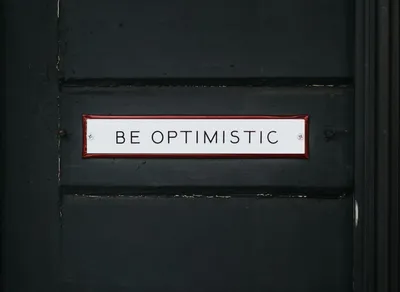 Hilarious and Inspiring: Unforgettable Humor Quotes of the Day!