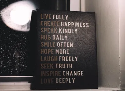 Get inspired and laugh out loud with these hilarious and uplifting quotes